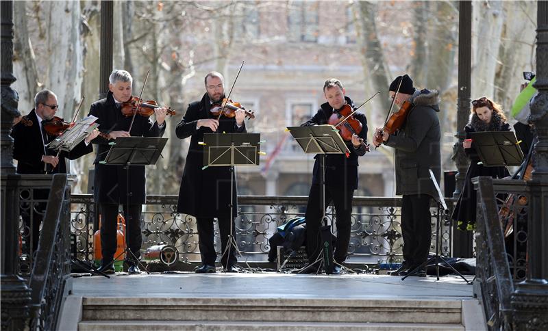 Koncert Zagrebačkih solista u Glazbenom paviljonu