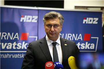 Dolazak i izjave uoči predsjedništva HDZ-a