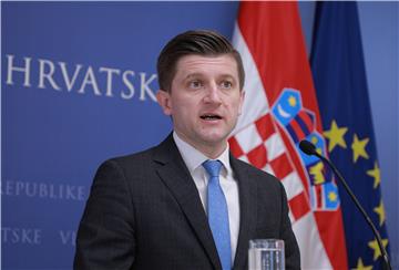 Marić: Potvrda kreditnog rejtinga uvažava Vladine napore