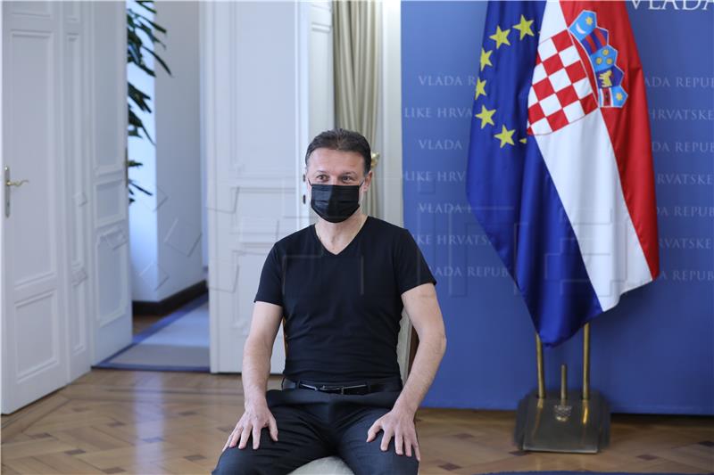 Cijepili se Plenković, Jandroković i Beroš