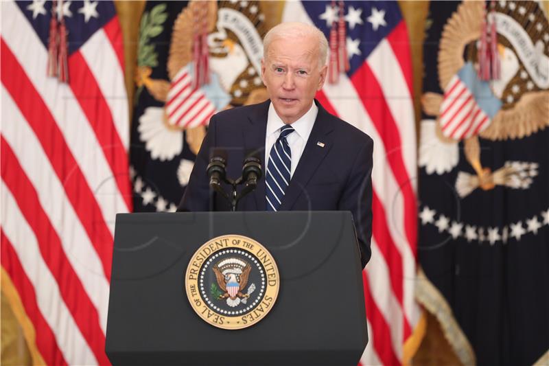 Biden: 200 milijuna doza cjepiva protiv covida-19 u prvih sto dana