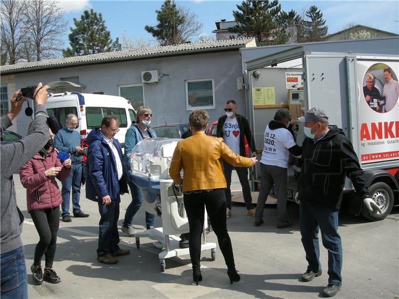 Sisak General Hospital receives donation organised by Croats in Germany