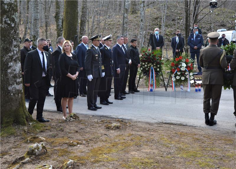 Milanović položio vijenac ispred Spomen obilježja Josipu Joviću