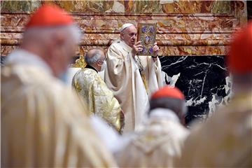 Papa na Uskrs "skandaloznima" prozvao izdvajanja za naoružanje u vrijeme pandemije