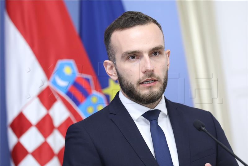 Aladrović: Law will be changed to facilitate foster care