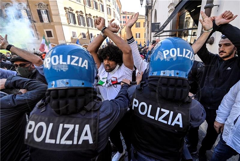 ITALY CORONAVIRUS PANDEMIC PROTEST