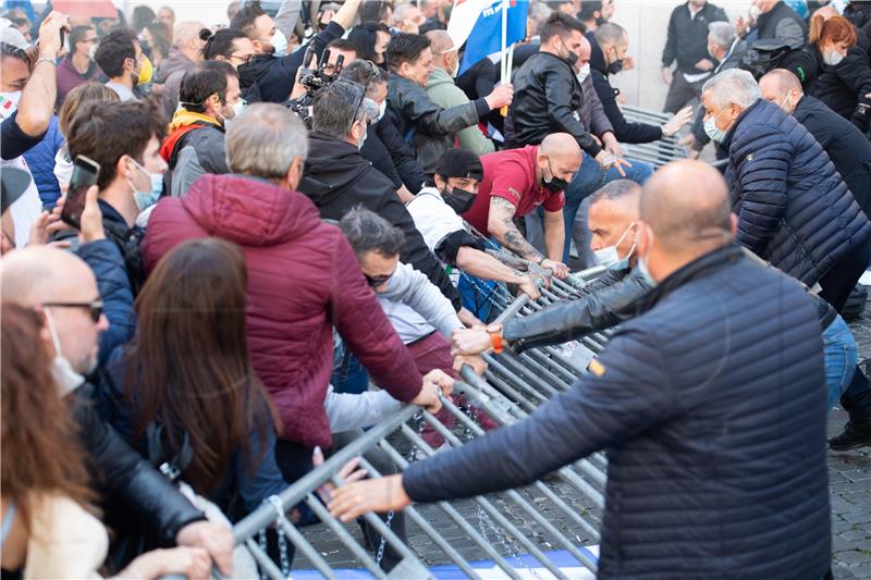 ITALY CORONAVIRUS PANDEMIC PROTEST