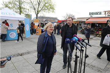 Konferencija za medije Anke Mrak Taritaš