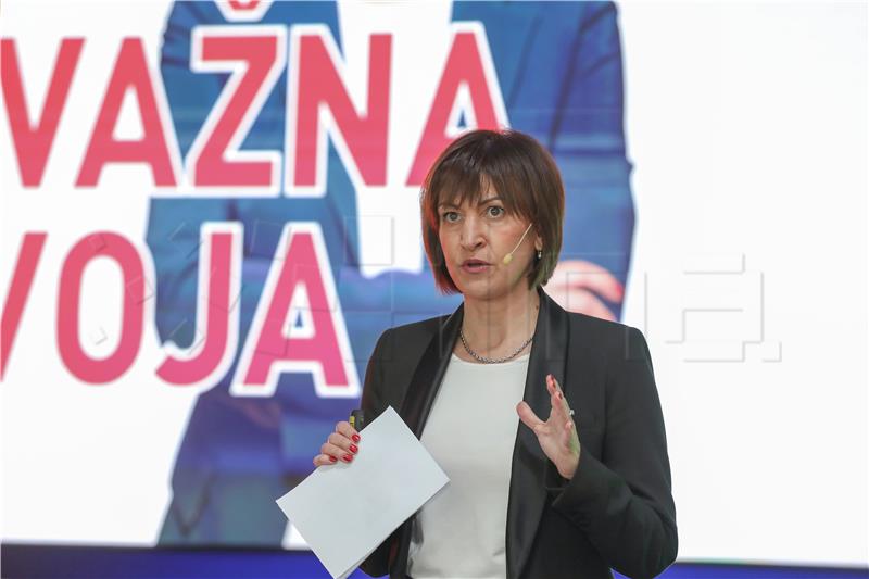 Jelena Pavičić Vukičević predstavila "Digitalnu demokratizaciju"