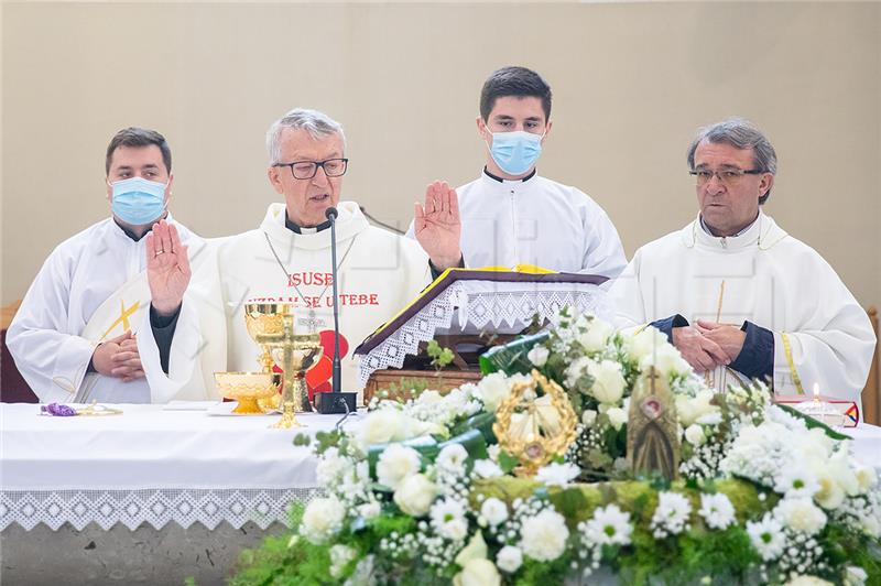 U baziliku sv. Kvirina stigle relikvije sv. Faustine Kowalske i bl. Mihaela Sopoćka