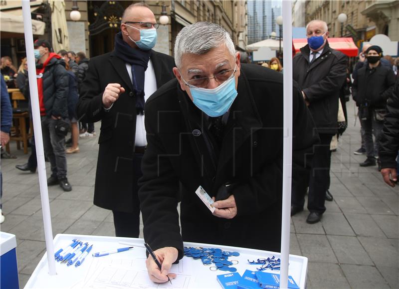 Filipović počeo prikupljati potpise