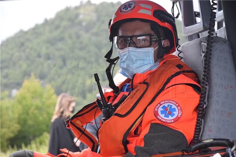 Dubrovnik - Pokazna vježba hitne helikopterske medicinske službe