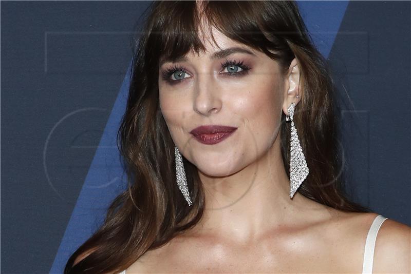 Dakota Johnson uskoro u glavnoj ulozi u Netflixovoj adaptaciji knjige Jane Austin