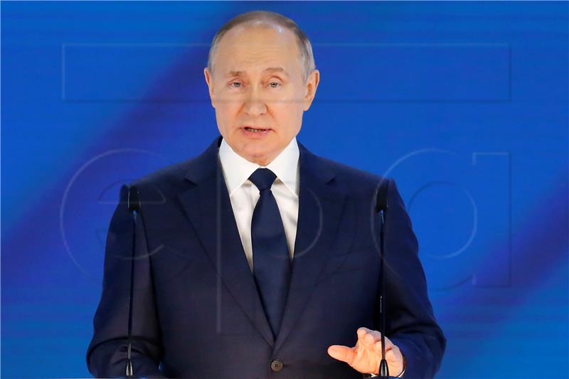 Putin: Rusija poduzima sve što mora u borbi protiv klimatskih promjena