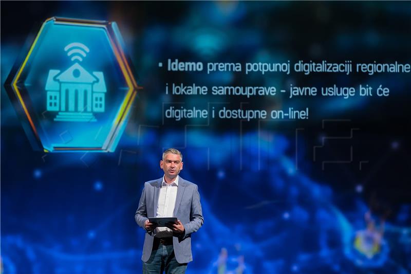 Miletić najavio potpunu digitalizaciju Istre