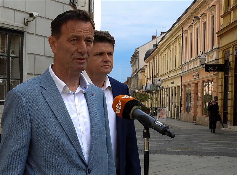 Varaždin: Neven Bosilj (SDP) predao potpise za gradonačelničku kandidaturu