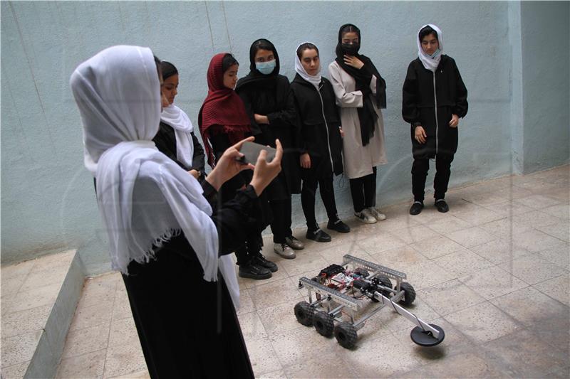 AFGHANISTAN SCIENCE ROBOTIC GIRLS PROJECT