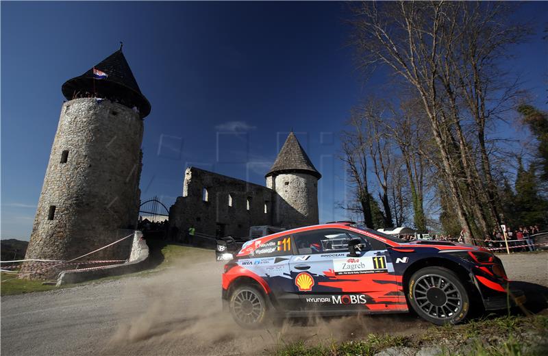 Thierry Neuville donira 4 tisuće eura za obnovu bolnice u Sisku