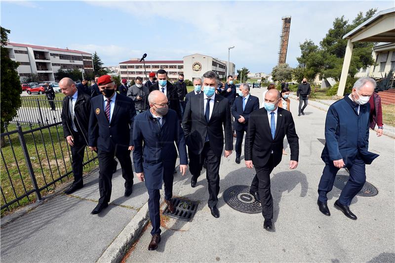 Premijer Plenković u posjetu Splitsko-dalmatinskoj županiji