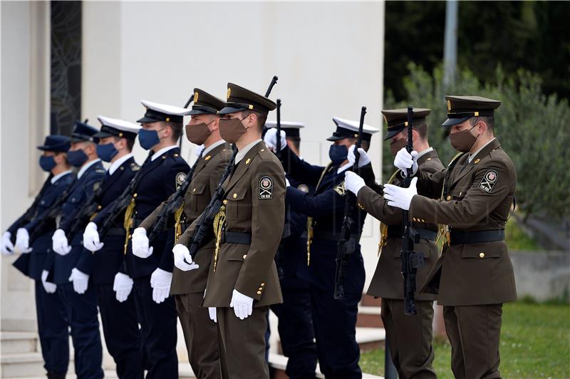 Premijer Plenković u posjetu Splitsko-dalmatinskoj županiji