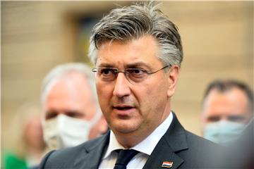 Premijer Plenković u posjetu Splitsko-dalmatinskoj županiji