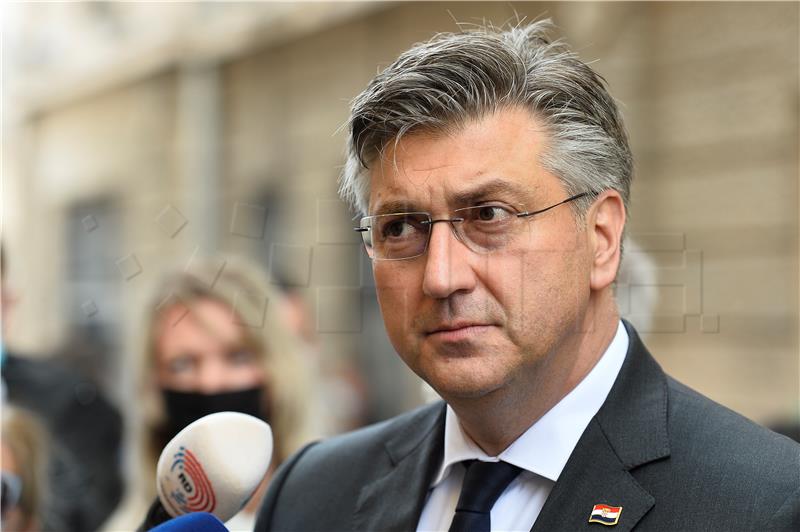 Premijer Plenković u posjetu Splitsko-dalmatinskoj županiji