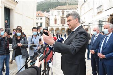 Plenković u Dubrovniku: Vlada pomogla lokalnoj samoupravi u koronakrizi