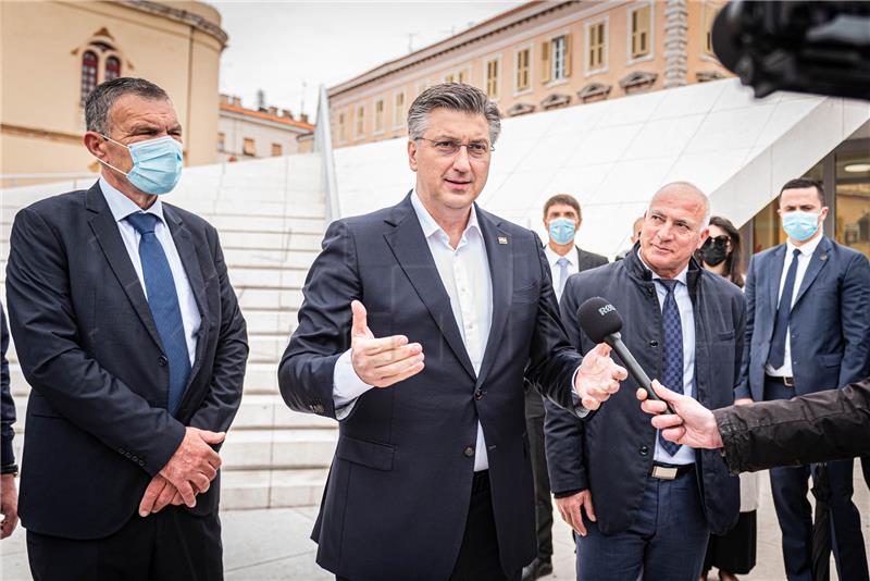 Plenković u Šibeniku s kandidatima HDZ-a: Županija učinila ogroman napor za razvoj 