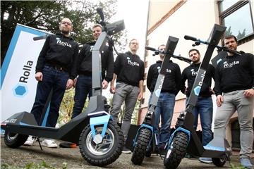 Tvrtka Iddi proizvela romobil "Rolla" -  prvi hrvatski električni romobil za najam
