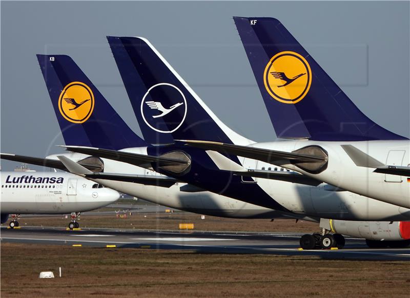 Lufthansa smanjila gubitak u prvom tromjesečju