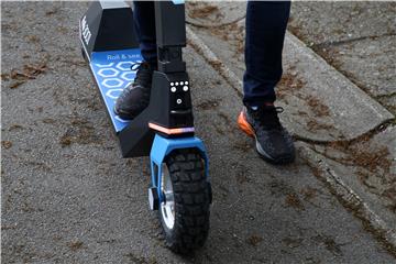 "Rolla" 1st Croatian electric scooter for rental presented by Iddi startup