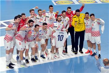 EHF kup: Hrvatska - Slovačka