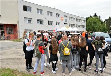 Od ponedjeljka nastava u školi za sve maturante