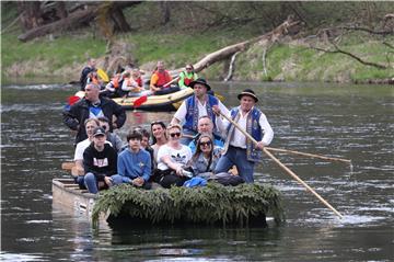 POLAND TOURISM RAFTING