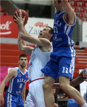 Utakmica 33. kola prvenstva Hrvatske za košarkaše Cibona - Alkar