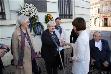 Pavičić Vukičević odala počast civilima stradalima prilikom raketiranja Zagreba