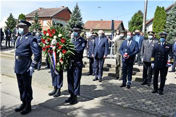 30. obljetnica pogibije 12. redarstvenika u Borovu