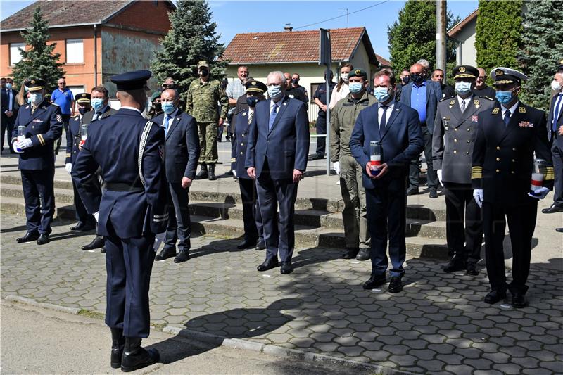 30. obljetnica pogibije 12. redarstvenika u Borovu