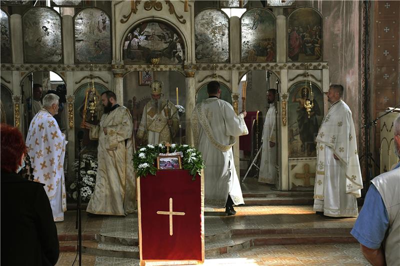 Okučani: Liturgija u povodu Uskrsa po julijanskom kalendaru