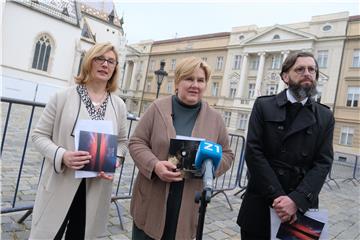 Konferencija za medije udruge U ime obitelji