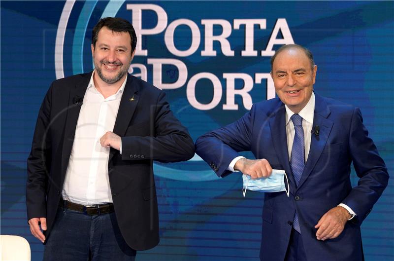 ITALY TV PORTA A PORTA SALVINI