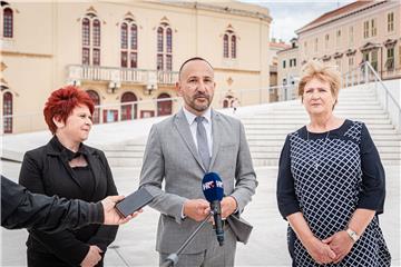 Europarlamentarka Tomašić u Šibeniku dala podršku Zekanoviću i Franjkić