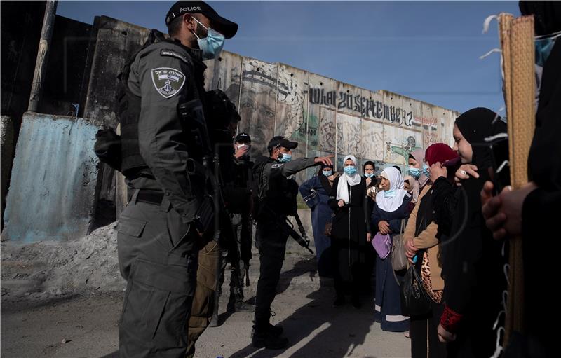 Tisuće u džamiji Al-Aksa; prosvjed protiv deložacija Palestinaca u Jeruzalemu