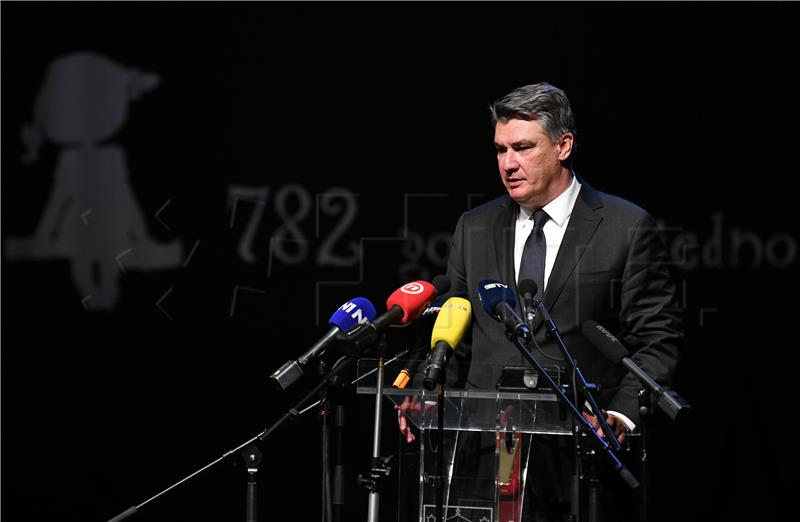 Milanović: Government's proposal on Sunday work an election gimmick