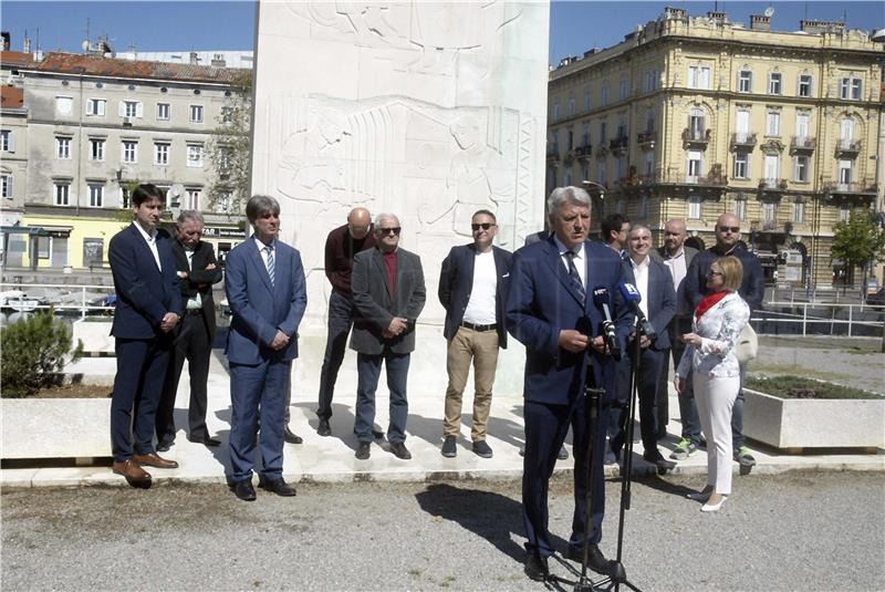 Tiskovna konferencija Zlatka Komadine