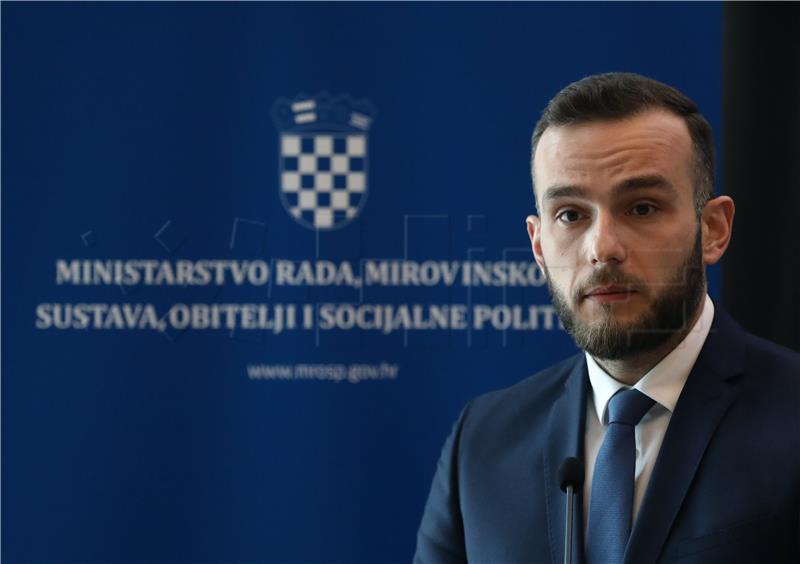 Gospić- Ministar Aladrović o NPOO-u iz područja tržišta rada i socijalne zaštite