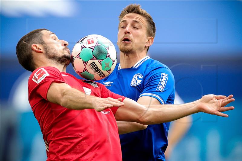 Njemačka: Schalke - Hertha 1-2