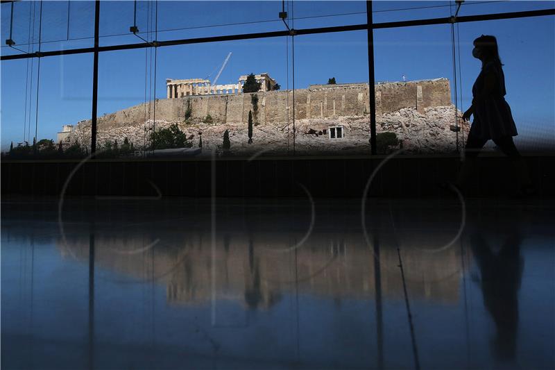 GREECE REOPENING MUSEUMS