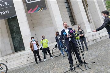 Konferencija za medije Tomislava Tomaševića