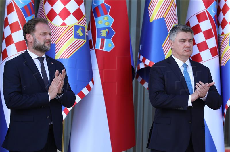 Banožić odluku o borbenim zrakoplovima očekuje u ovom mjesecu